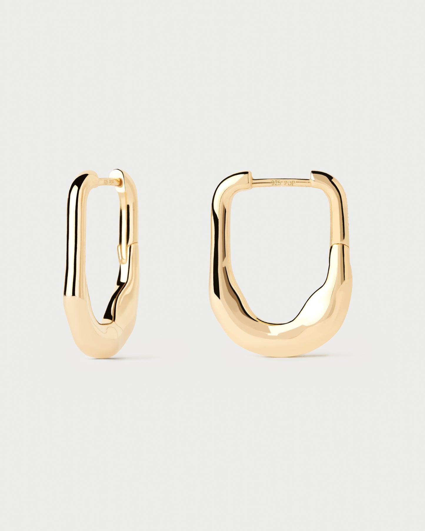 Magma hoops