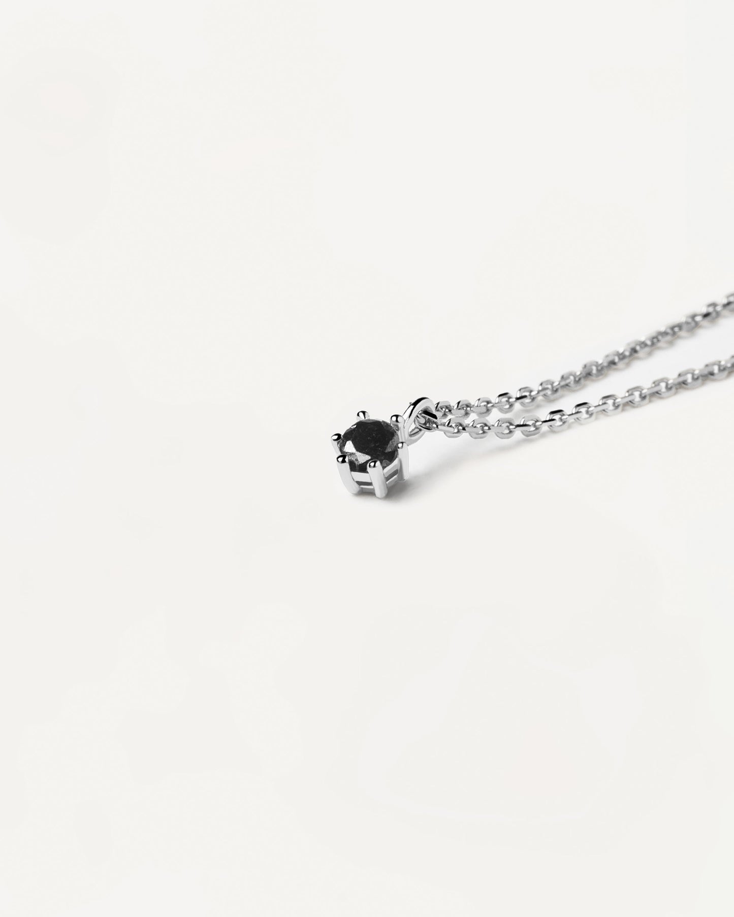 Black Solitary Necklace Silver