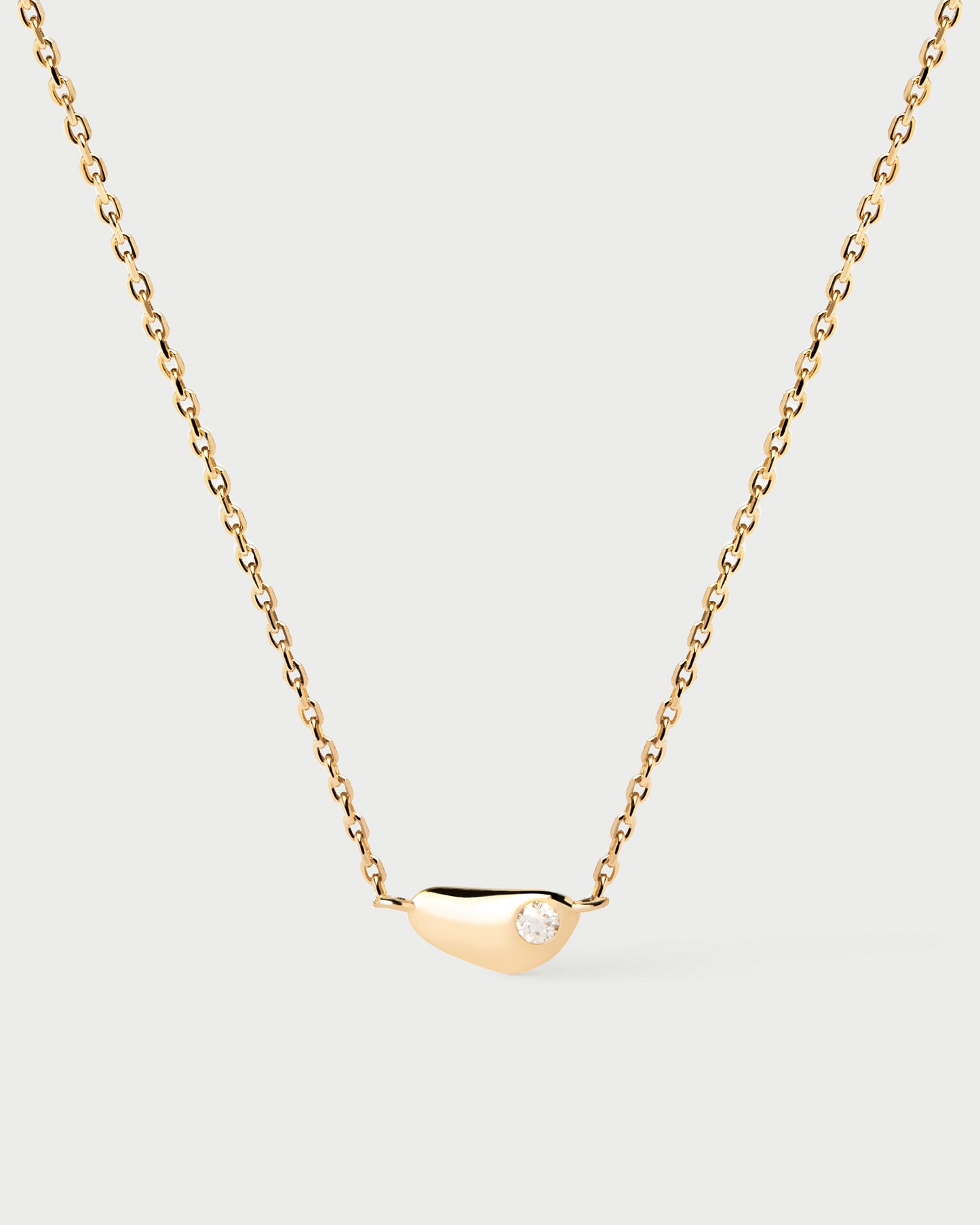 Delta necklace
