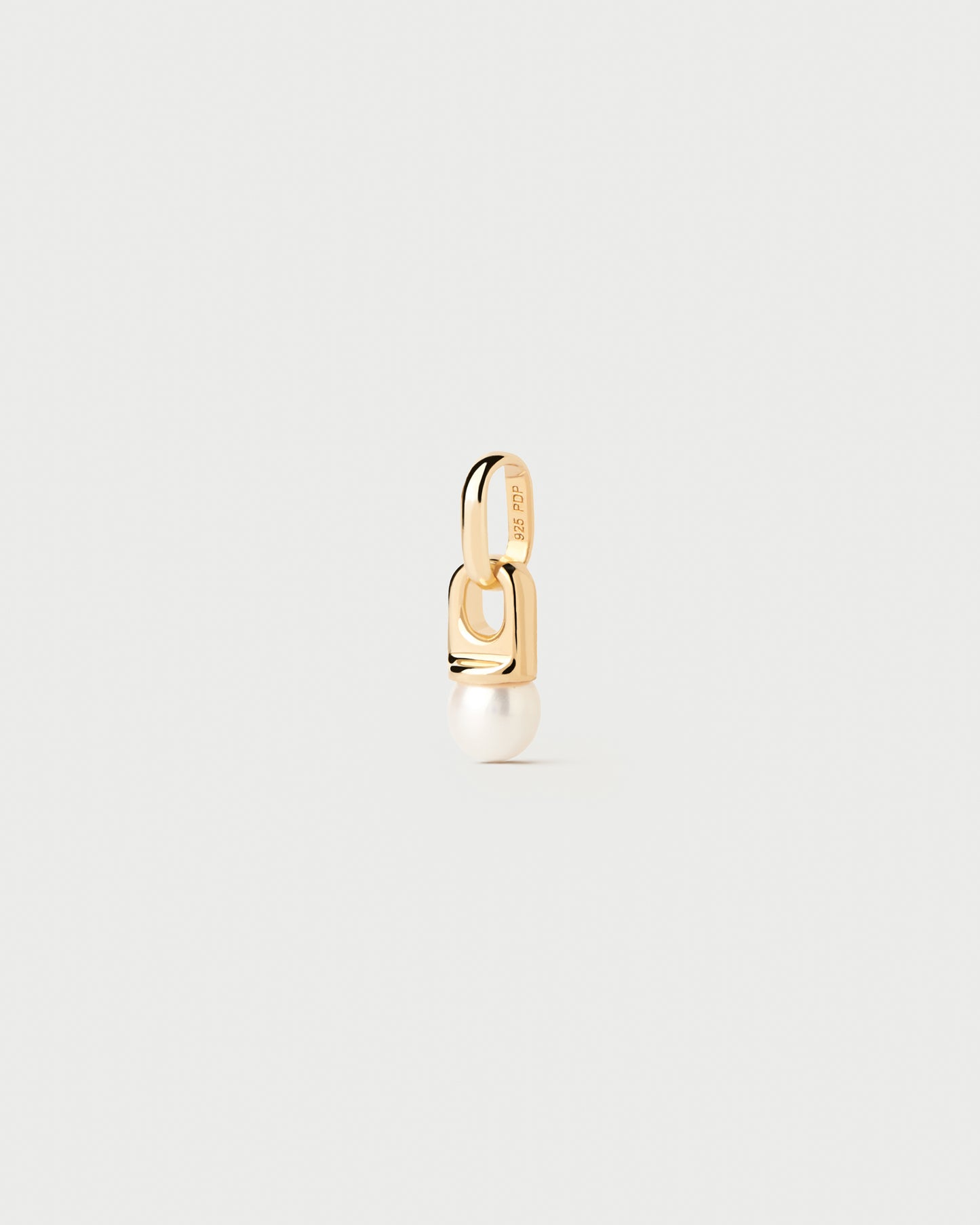 Pearl pendant